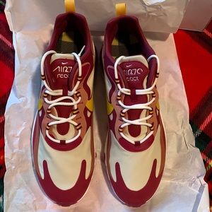 Nike Air Max 270 React, noble red/ dark sulfur